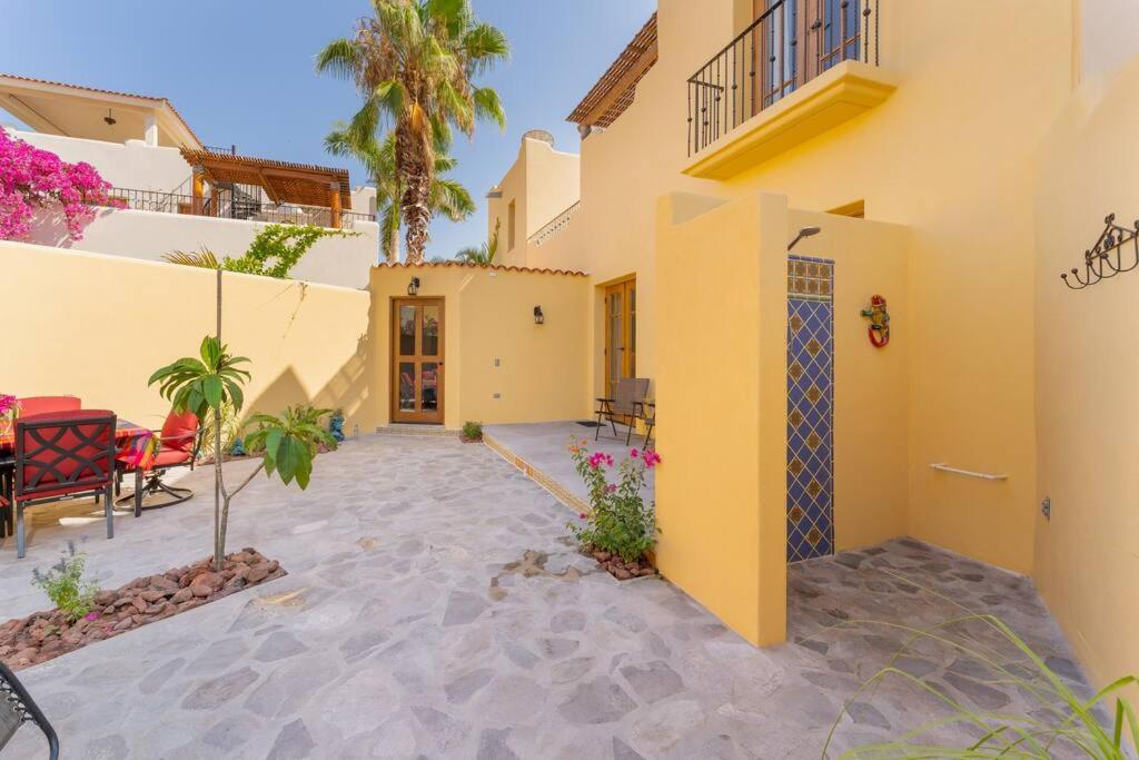 Casa Amarilla By Casago Villa Loreto  Exterior photo
